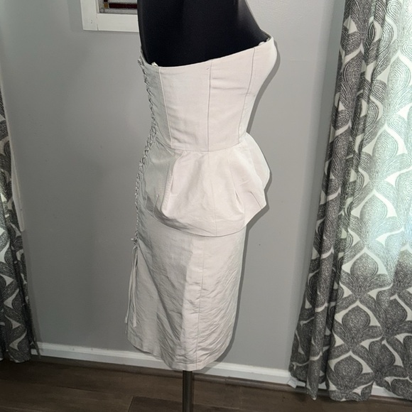 BCBG Strapless Lace Up Corset Peplum Mini Dress in Light Ash - Picture 9 of 13